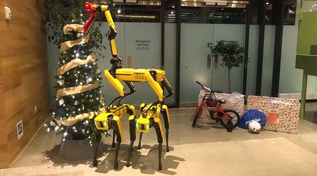 Boston Dynamics mostró cómo tres robots Spot decoran un árbol de Navidad