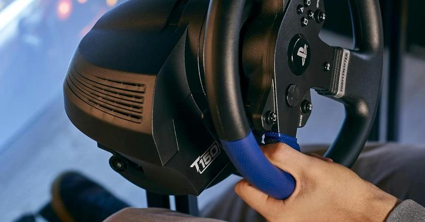 Thrustmaster T150 mejor volante carreras ps4