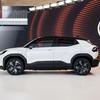 Miniatura del exterior del Toyota Urban Cruiser 2025 - vista lateral