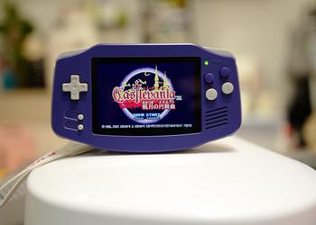 Al estilo Game Boy Advance: Anbernic ...