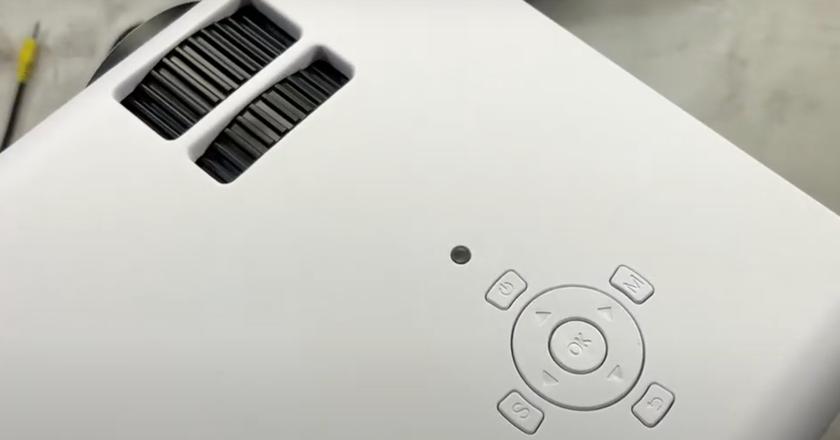 Yaber V5 proyector portatil compatible con iphone