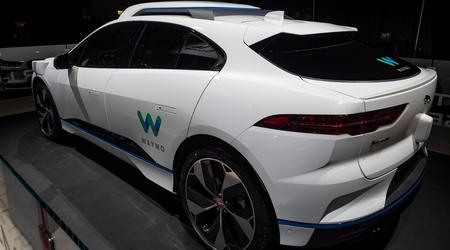 Waymo recibe permiso para operar su servicio de robotaxi en Los Ángeles