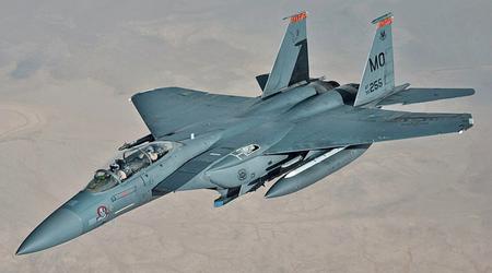 Corea del Sur moderniza sus F-15K por 2.900 millones de dólares