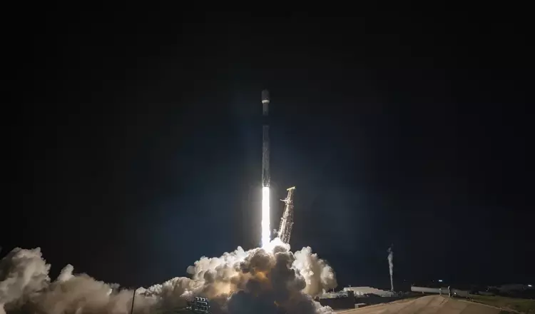 SpaceX lanzó un satélite Pandora de ...