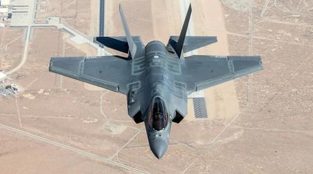 El F-35 Lightning II podrá destruir tanques enemigos con misiles AGM-114 Hellfire