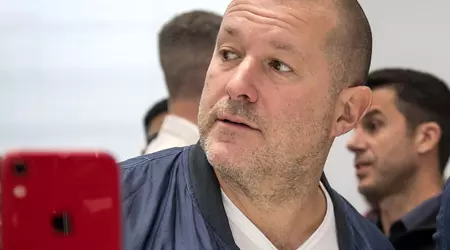 Jony Ive y Sam Altman trabajan en dispositivos de IA con el jefe de diseño del iPhone