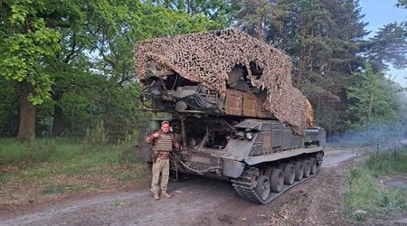 Ucrania demostró por primera vez el sistema FrankenSAM, que combina el sistema Buk-M1 y los misiles estadounidenses RIM-7 Sea Sparrow.
