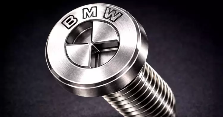 BMW patenta tornillos en forma de ...