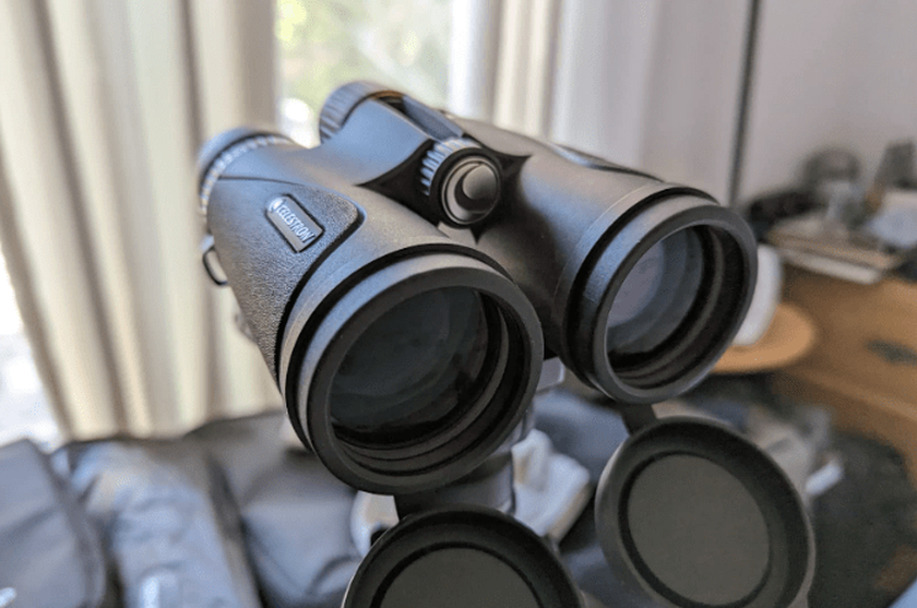 Prismáticos de senderismo Celestron TrailSeeker 10x42