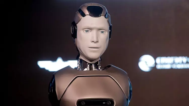 Boston Dynamics está tenso, ¡Optimus está ...