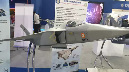 India aprueba el desarrollo completo de un caza de quinta generación