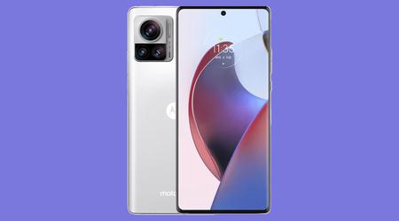 Más vale tarde que nunca: el Motorola Edge 30 Ultra por fin ha empezado a recibir la actualización a Android 13