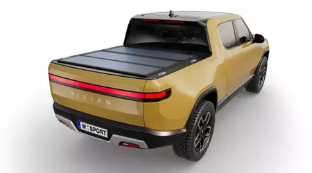 Un panel solar lanzado para la pickup Rivian R1T
