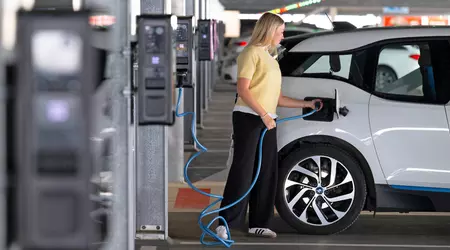 El Aeropuerto de Múnich ha inaugurado el mayor parque de carga para coches eléctricos en Baviera