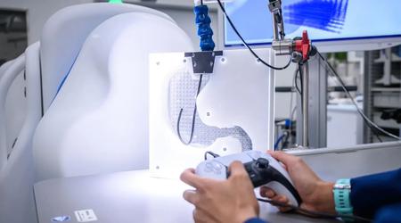 Los cirujanos realizaron a distancia una endoscopia a 9.300 kilómetros del paciente utilizando un mando de PlayStation