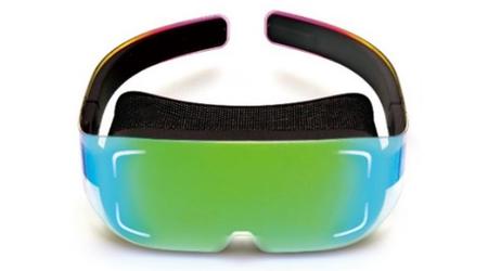 Sharp muestra un prototipo de casco de realidad virtual con resolución 2K por ojo y 120 Hz de frecuencia de imagen.