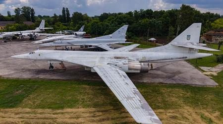 Los rusos utilizan contra Ucrania bombarderos estratégicos Tu-160, que Ucrania entregó a Rusia en 1999