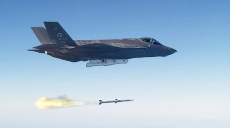 España ha aprobado la compra de 72 misiles AIM-120C-8 AMRAAM por valor de 105 millones de dólares para los Eurofighter Typhoon, F/A-18 Hornet y NASAMS