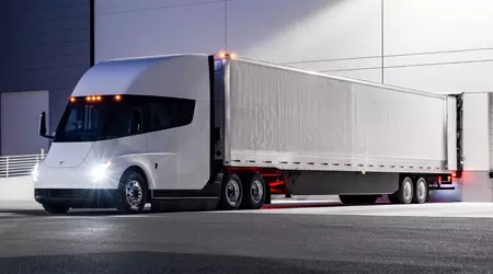 La producción en masa del Tesla Semi comenzará este año, — Elon Musk