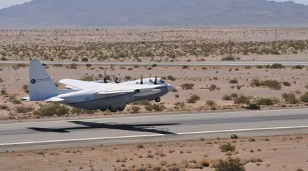 EE.UU. restaura un aeródromo militar de la II Guerra Mundial