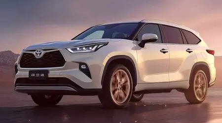 Toyota Highlander en China recibe una gran pantalla y operación de control climático completamente táctil