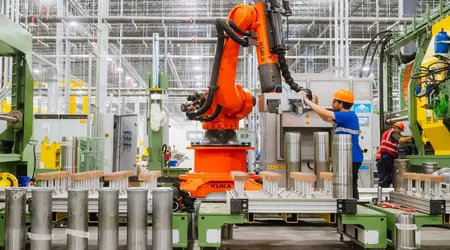 "El objetivo son 100.000 al mes": se abrirá en EE.UU. una nueva planta de producción de proyectiles de 155 mm para Ucrania