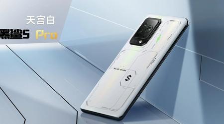 Nombrados los teléfonos inteligentes insignia más poderosos del mundo: los primeros lugares están ocupados por los modelos Xiaomi, nubia y Lenovo