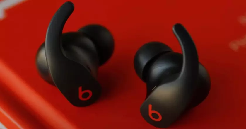 mejor cancelacion de ruido in ear Beats Fit Pro