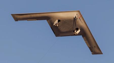 El bombardero nuclear B-21 Raider puede iniciar las pruebas de vuelo completo en la base Edwards de las Fuerzas Aéreas de EE.UU.