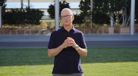 "Cómprale un iPhone a tu madre": la respuesta de Tim Cook a una pregunta sobre la compatibilidad con RCS en iMessage