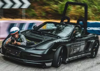 Porsche presentó un Boxster único para ...