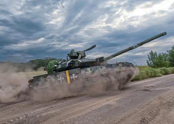 Las Fuerzas de Defensa exhiben un ...