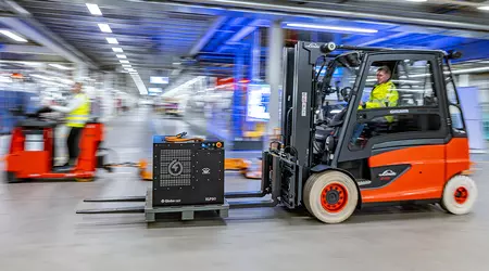 La planta de BMW Group en Ratisbona sustituirá los tractores y carretillas elevadoras eléctricos por camiones propulsados por hidrógeno.