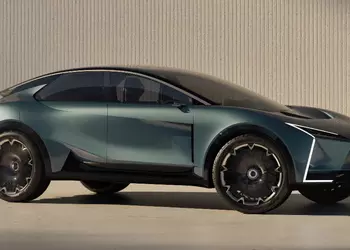 Lexus presentó el nuevo LS Coupé, ...