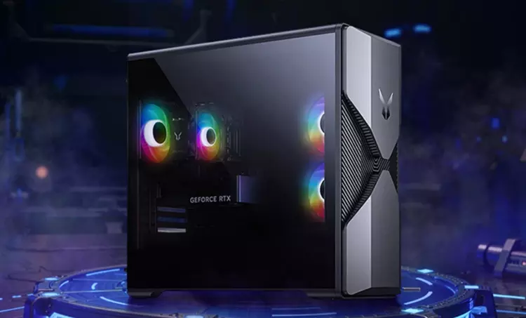 Lenovo lanza el Bellator Blade 7000 ...