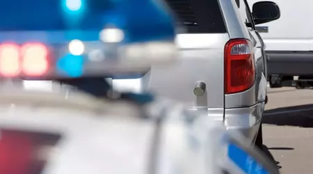 La policía de EE.UU. utiliza dardos GPS para persecuciones seguras en coche