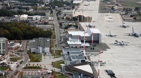Estados Unidos puede cerrar la base aérea de Ramstein en Alemania y "moverse" a Rumanía