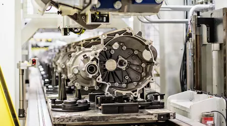 Škoda abandonará las transmisiones manuales, — Sindicalista de Škoda