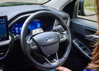 El actualizado Ford Kuga recibió la ...