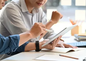 Meta se asocia con los medios ...