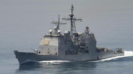 La Marina estadounidense ha dado de baja el crucero de misiles USS Mobile Bay, de clase Ticonderoga, que transportaba misiles Tomahawk, Harpoon, SeaSparrow y Standard.