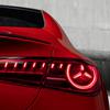 Faros LED de un coche nuevo