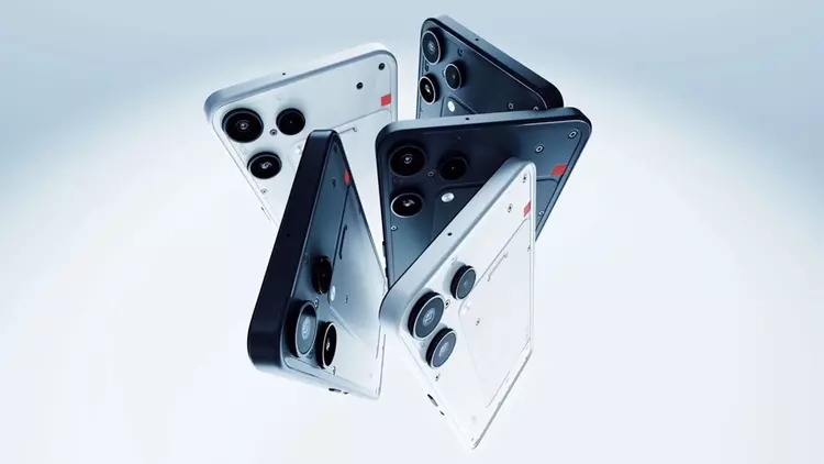 Nada presentó el Phone (3a) Lite: ...