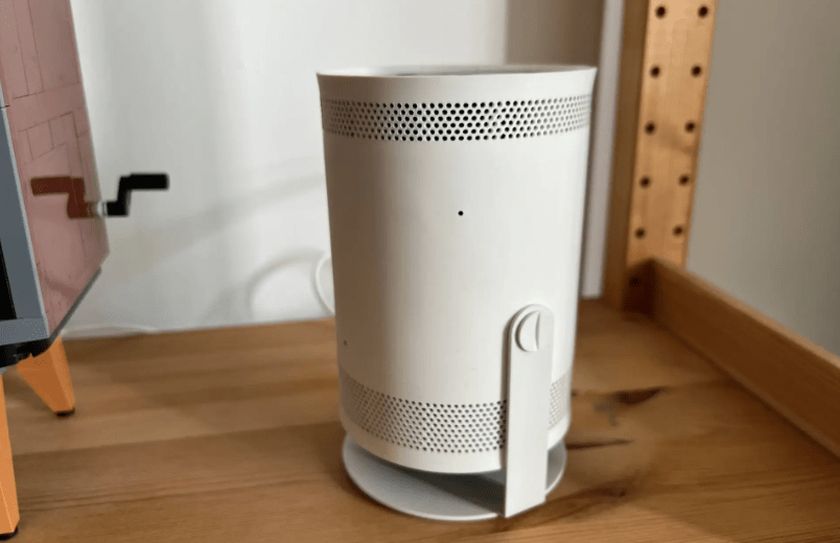 Samsung Freestyle o Nebula Capsule 3