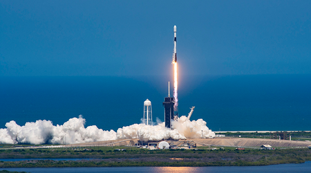 El cohete Falcon 9 de SpaceX pone en órbita 40 satélites OneWeb