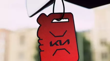 ¿Te sientes nostálgico por los autos ICE? Kia ofrece un ambientador con aroma a gasolina y aceite cuando compras un coche eléctrico