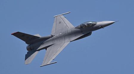 Tailandia estudia comprar un F-16 o un Gripen