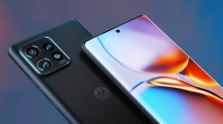 Motorola Edge 40 Pro se revela en renders oficiales: smartphone insignia con pantalla curva, triple cámara y chip Snapdragon 8 Gen 2