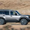 Nuevo Toyota Land Cruiser J250 con vista frontal