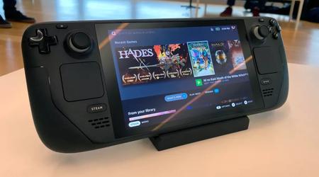 Ya puedes comprar el Steam Deck junto con la estación de acoplamiento: ya están a la venta